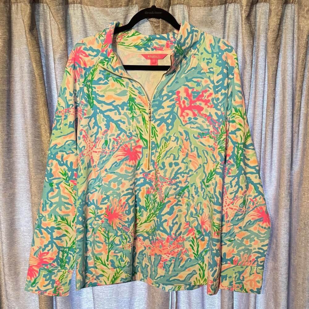 Lilly Pulitzer UPF 50+ Skipper Popover Sweater Coral Bay
Size X-Large